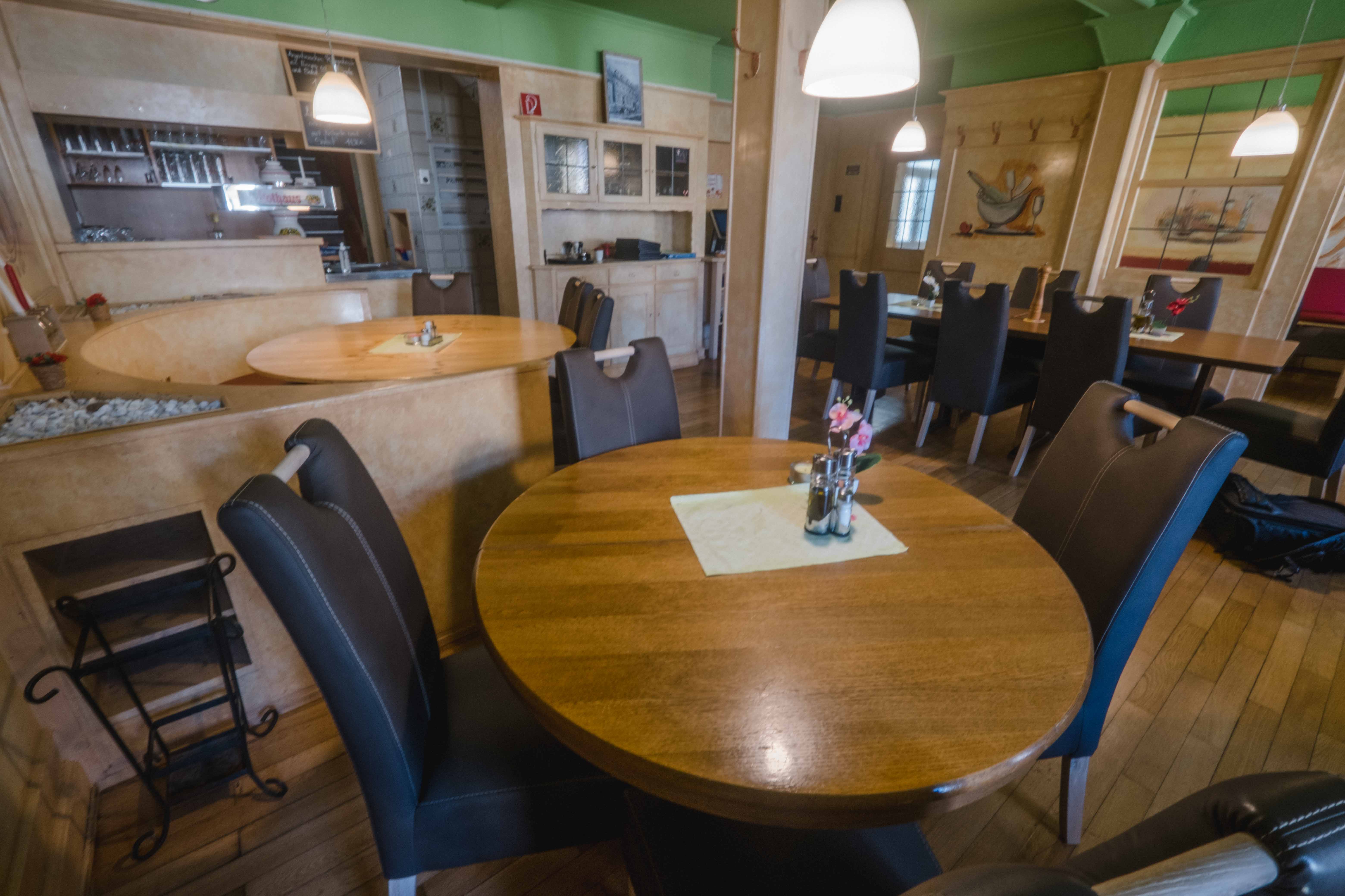 Restaurant Tische